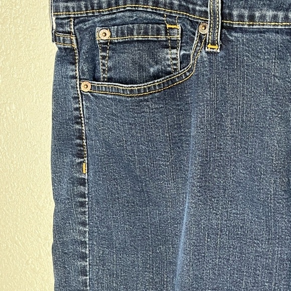 Levi’s Signature Jean Shorts - Picture 2 of 8